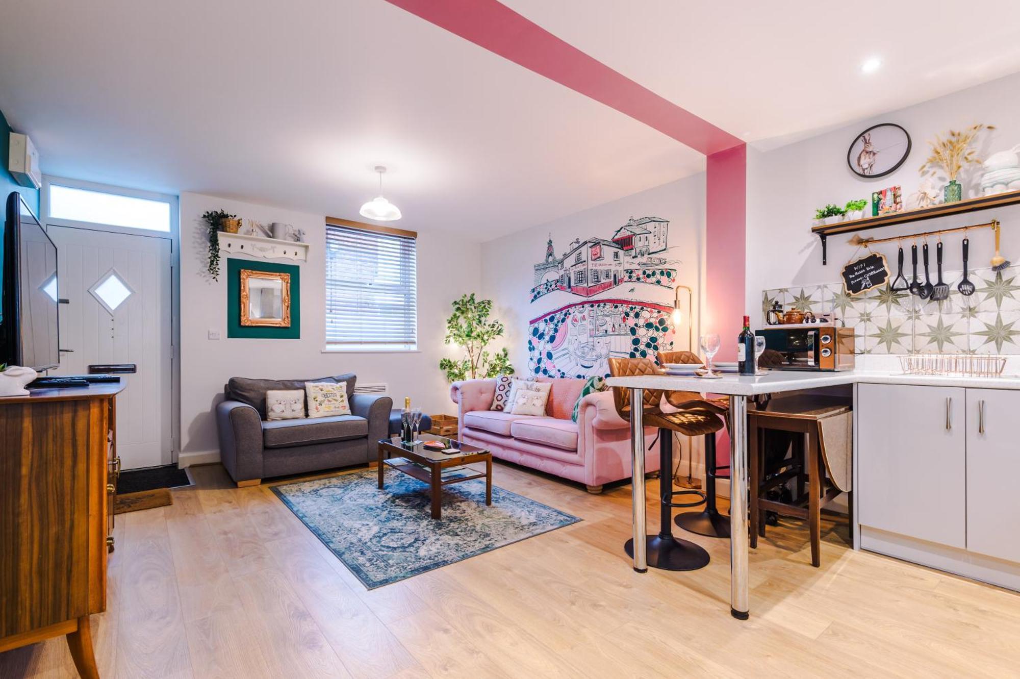 New! Stunning City-centre By 53 Degrees Property, Ideal For Couples, Amazing Location!